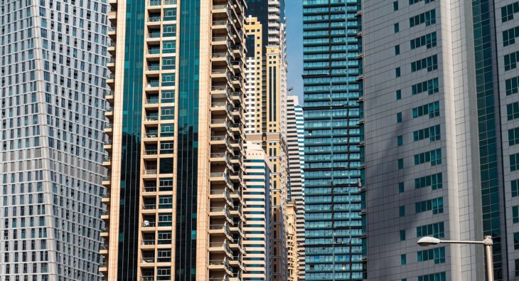 10 Kluczowych Kroków do Bezpiecznego Wynajmu Mieszkania – Zabezpiecz Się Przed Pomyłką!