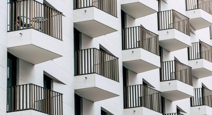 Poznaj Tajemnice Procesu Inwestycyjnego dla ZOZ – Od Zamówień Publicznych do Realizacji!